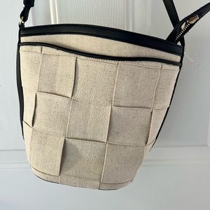 Summer cross body purse
